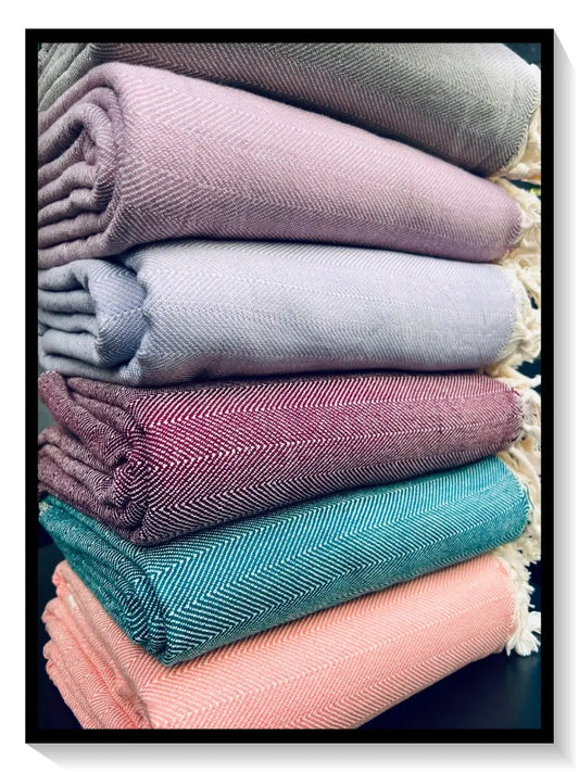 Deniz Viltti / Päiväpeitto O&M Home Decor
