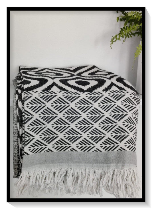 Turkkilainen Jakardi Viltti / Torkkupeitto - O & M